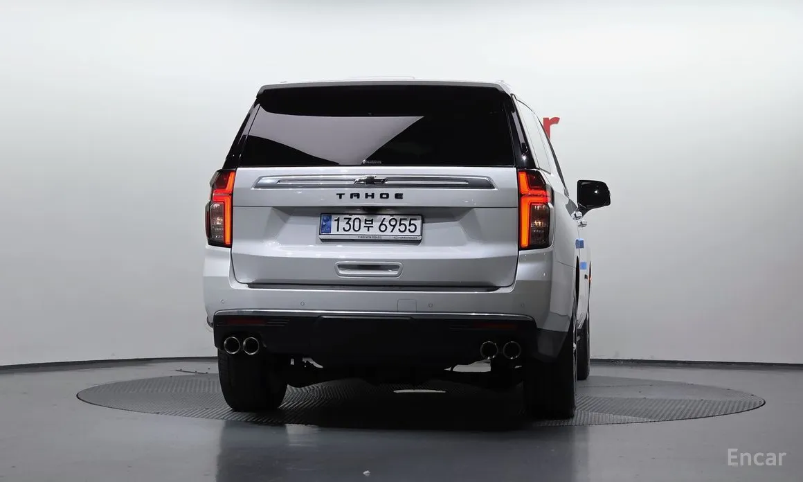 Фото 4 - Chevrolet Tahoe