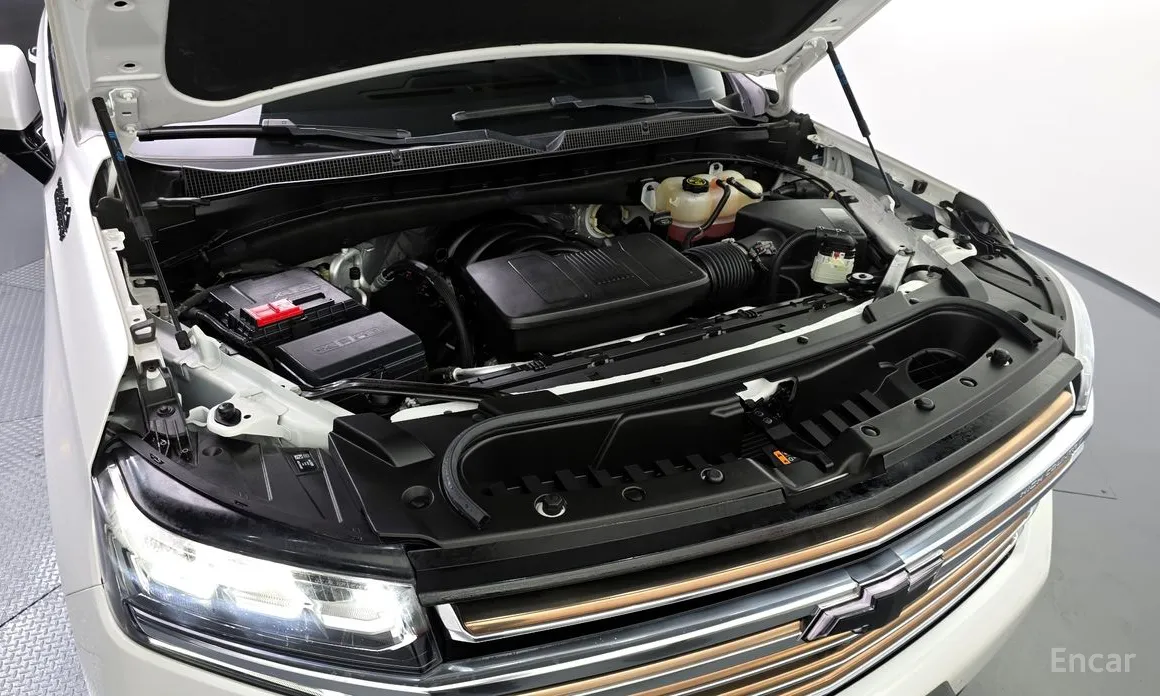 Фото 6 - Chevrolet Tahoe