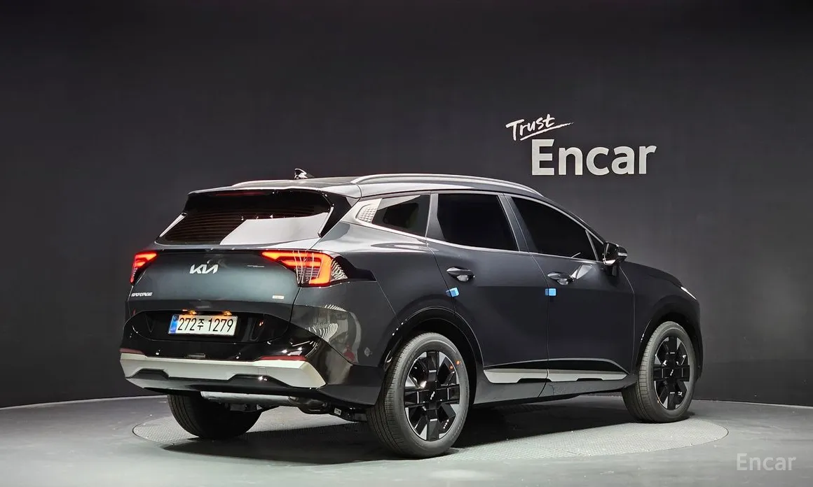 Фото 2 - Kia Sportage