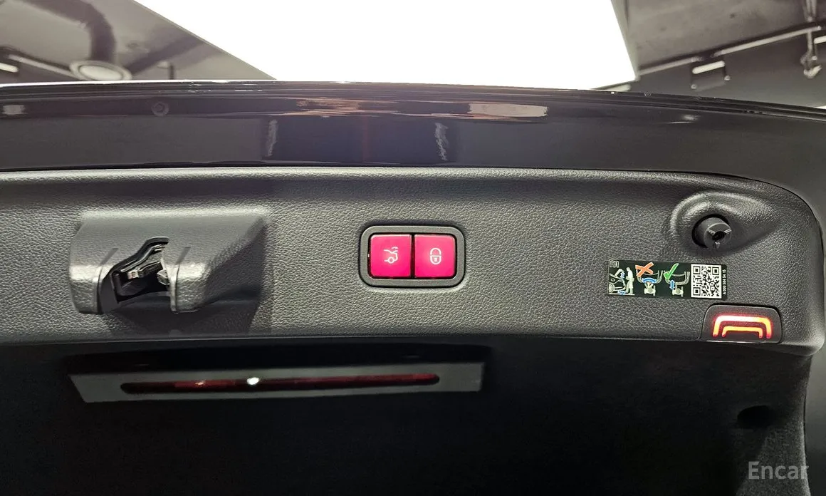 Фото 20 - Mercedes-Benz S-Class