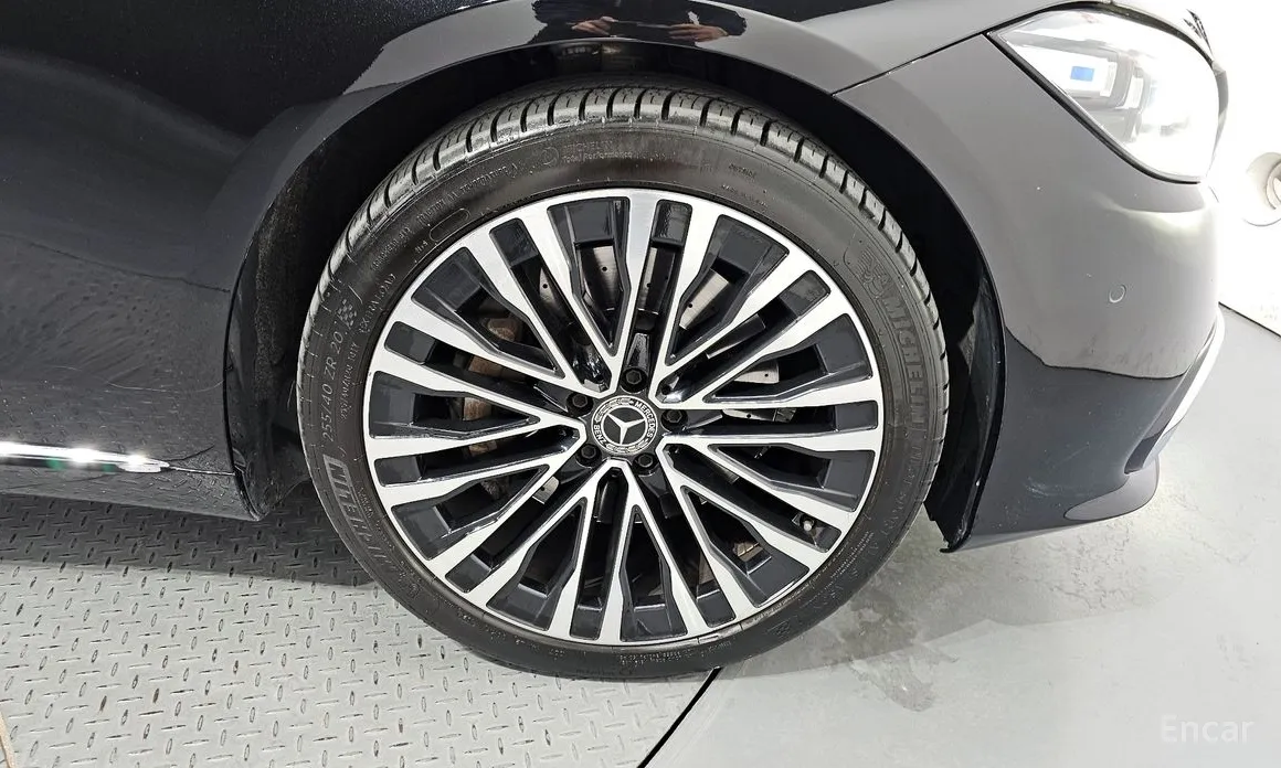 Фото 5 - Mercedes-Benz S-Class