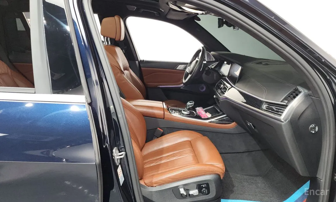 Фото 11 - BMW X7