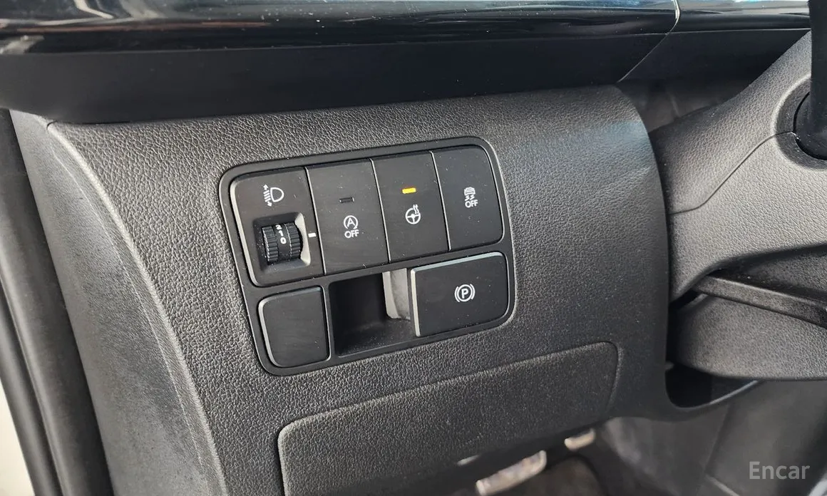 Фото 14 - Hyundai Staria