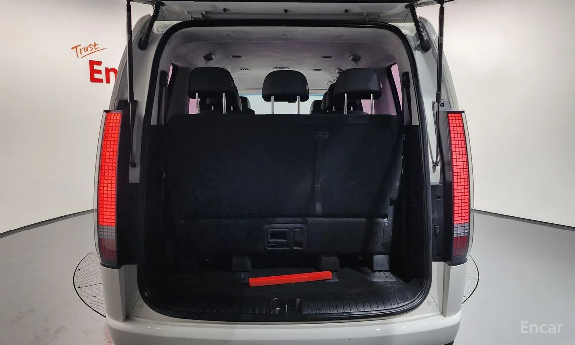 Фото 20 - Hyundai Staria