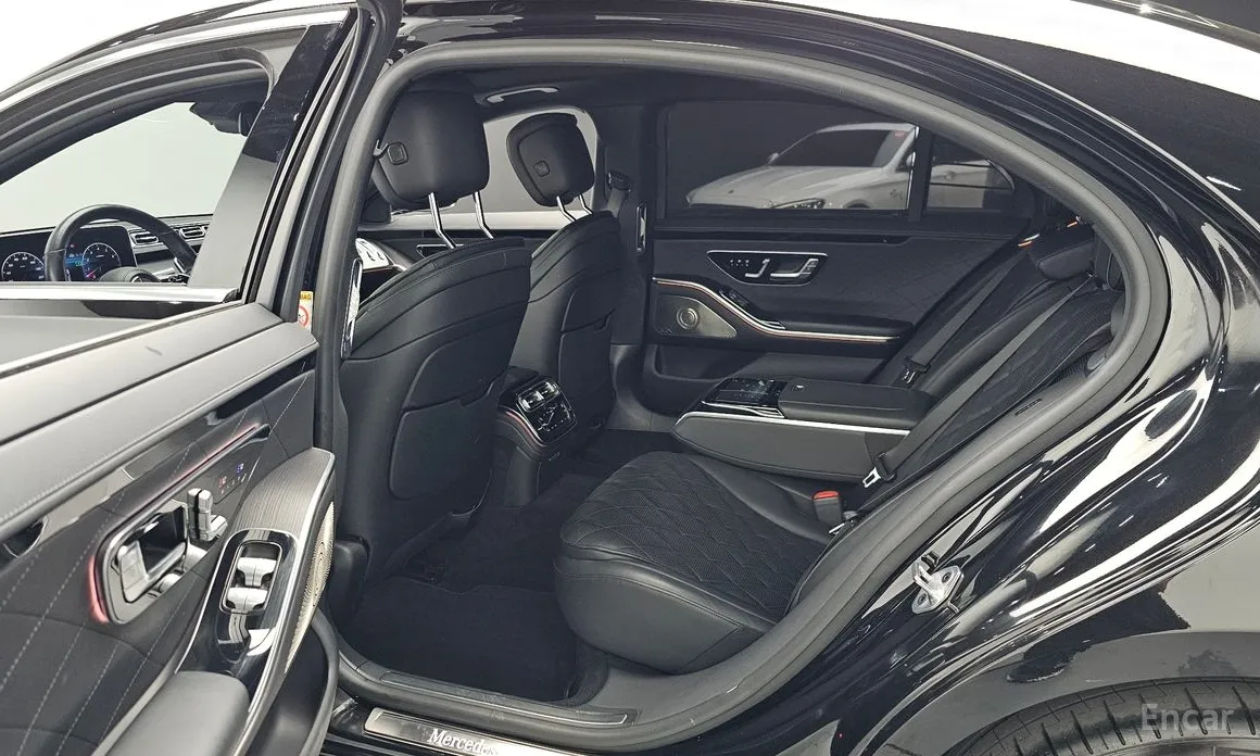 Фото 11 - Mercedes-Benz S-Class