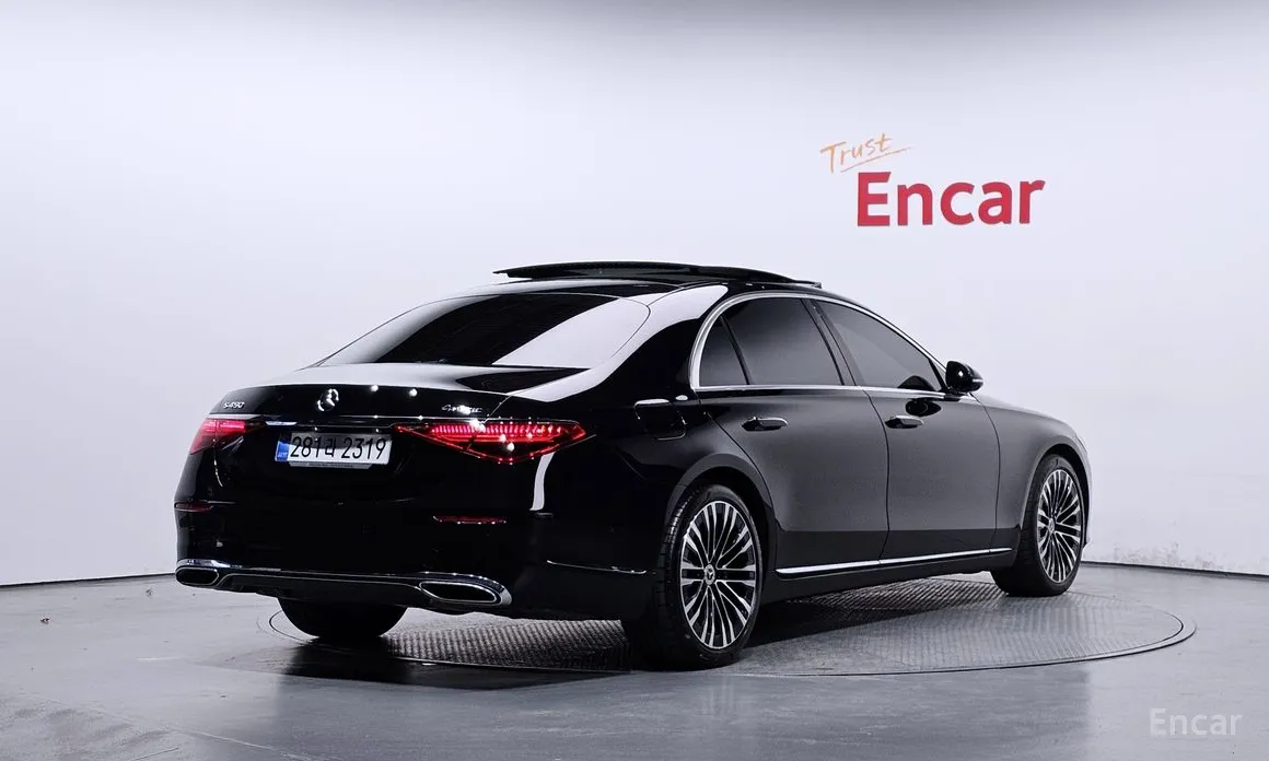 Фото 2 - Mercedes-Benz S-Class