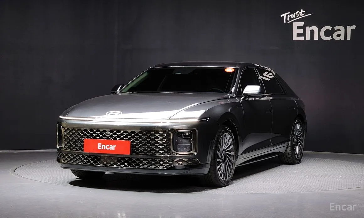 Photo 1 - Hyundai Grandeur