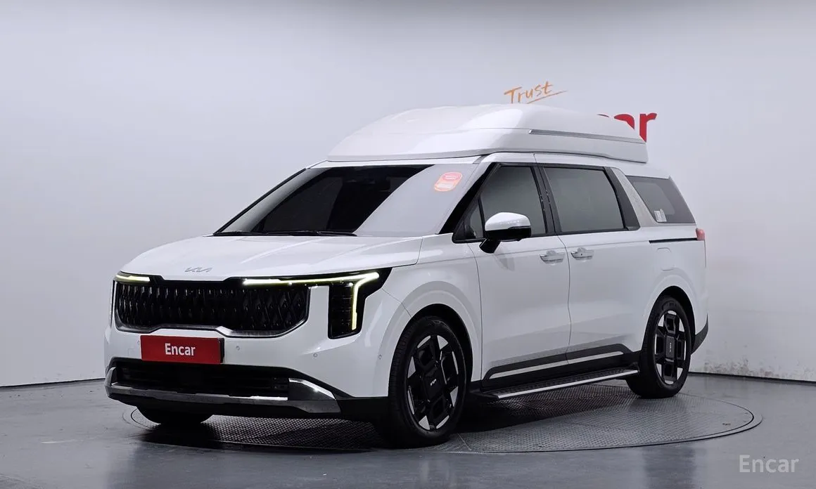 Фото 1 - Kia Carnival