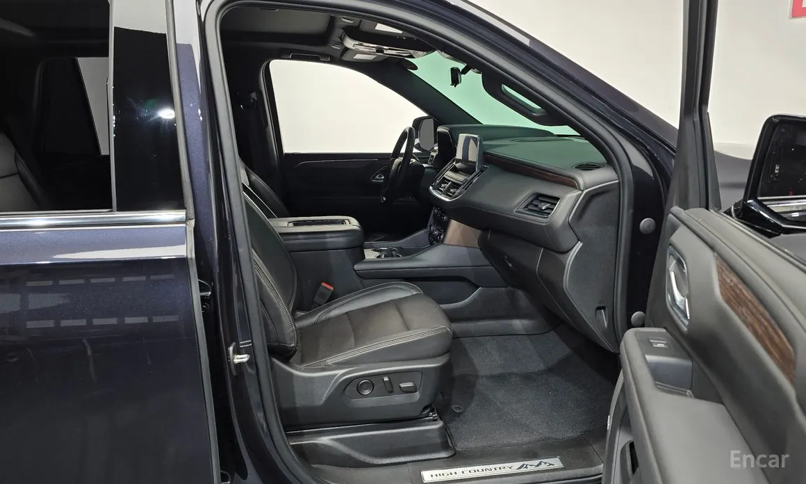 Фото 11 - Chevrolet Tahoe