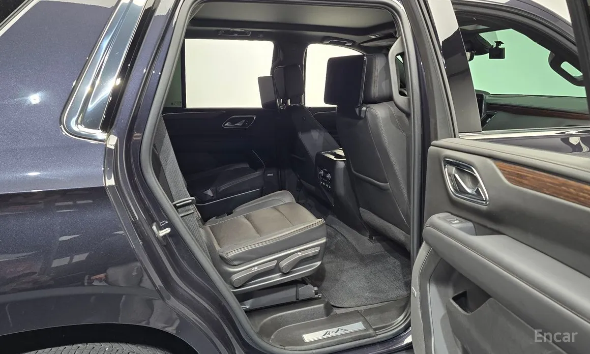 Фото 12 - Chevrolet Tahoe