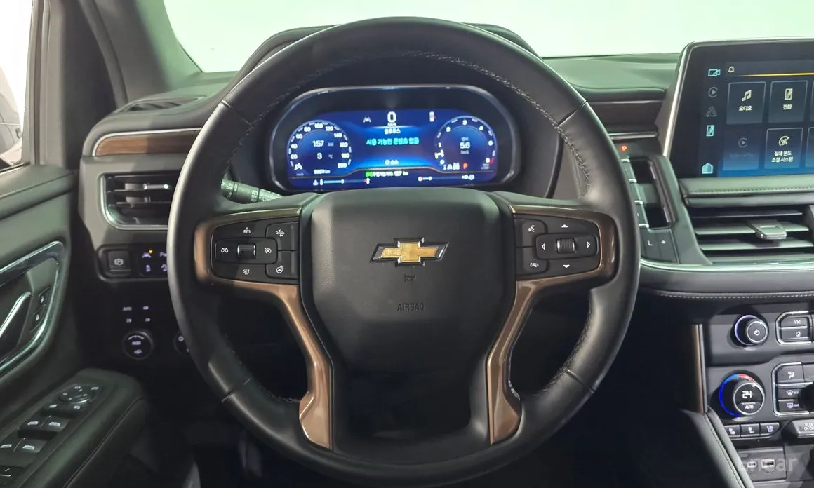 Фото 13 - Chevrolet Tahoe