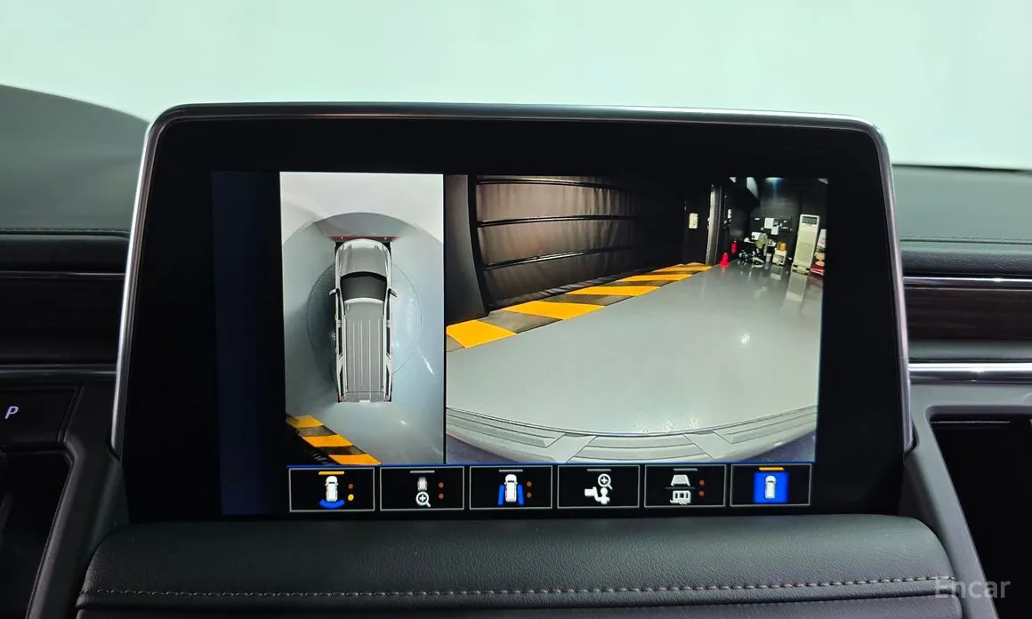 Фото 15 - Chevrolet Tahoe