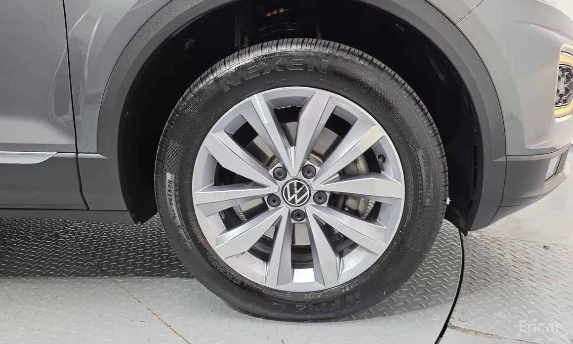 Фото 5 - Volkswagen T-Roc