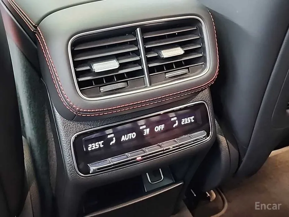 Фото 13 - Mercedes-Benz GLE-Class