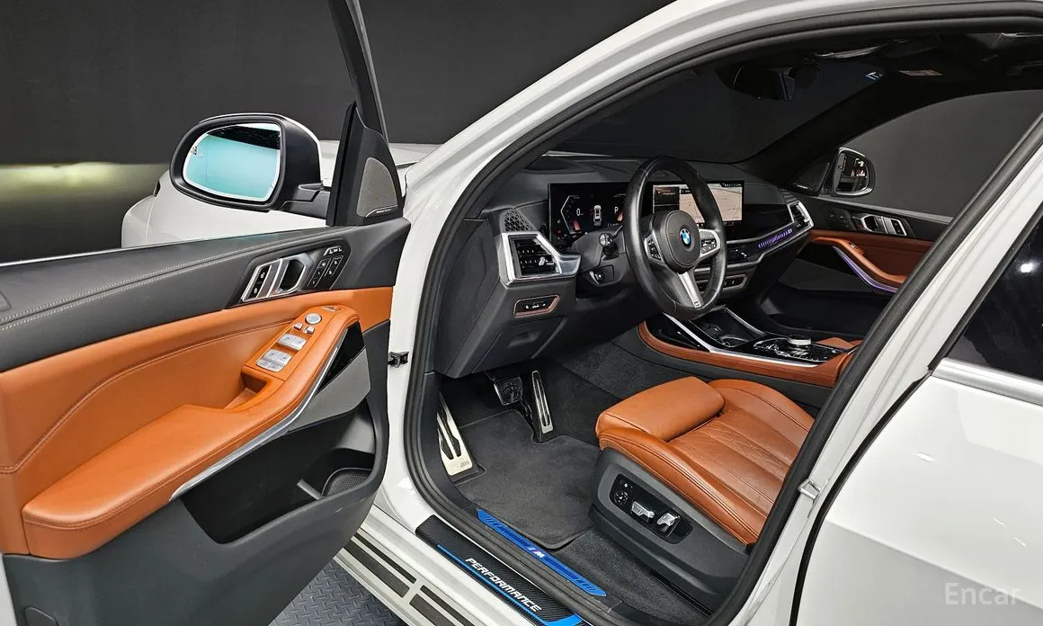 Фото 11 - BMW X7