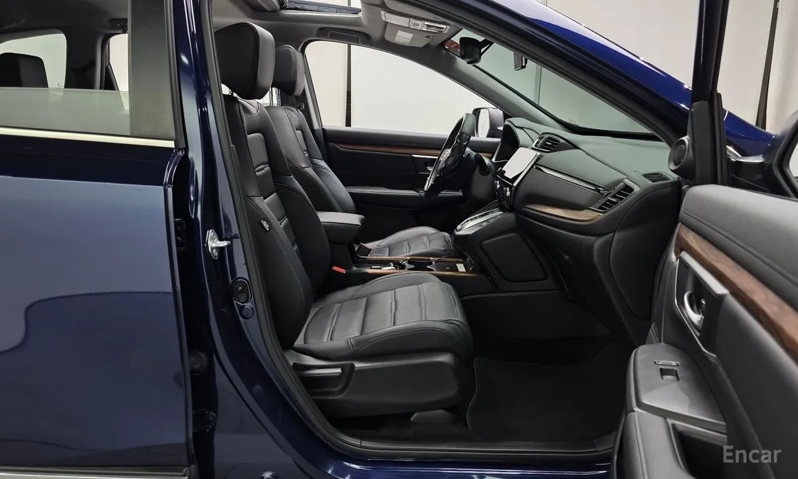 Фото 10 - Honda CR-V