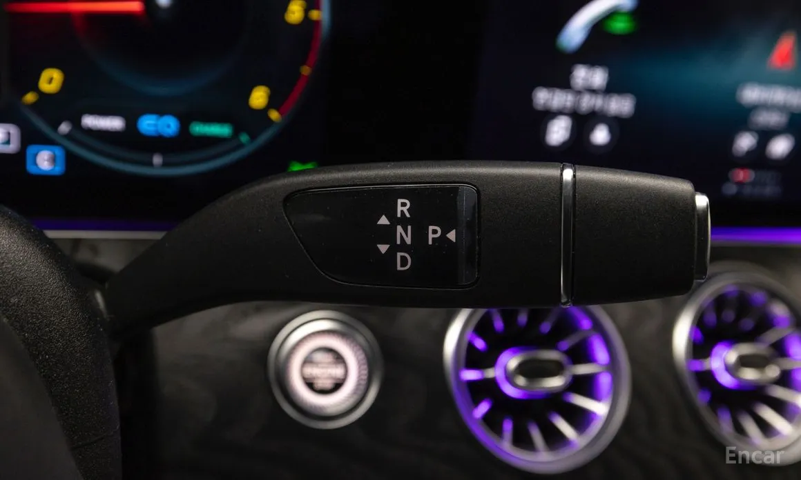 Фото 9 - Mercedes-Benz CLS-Class