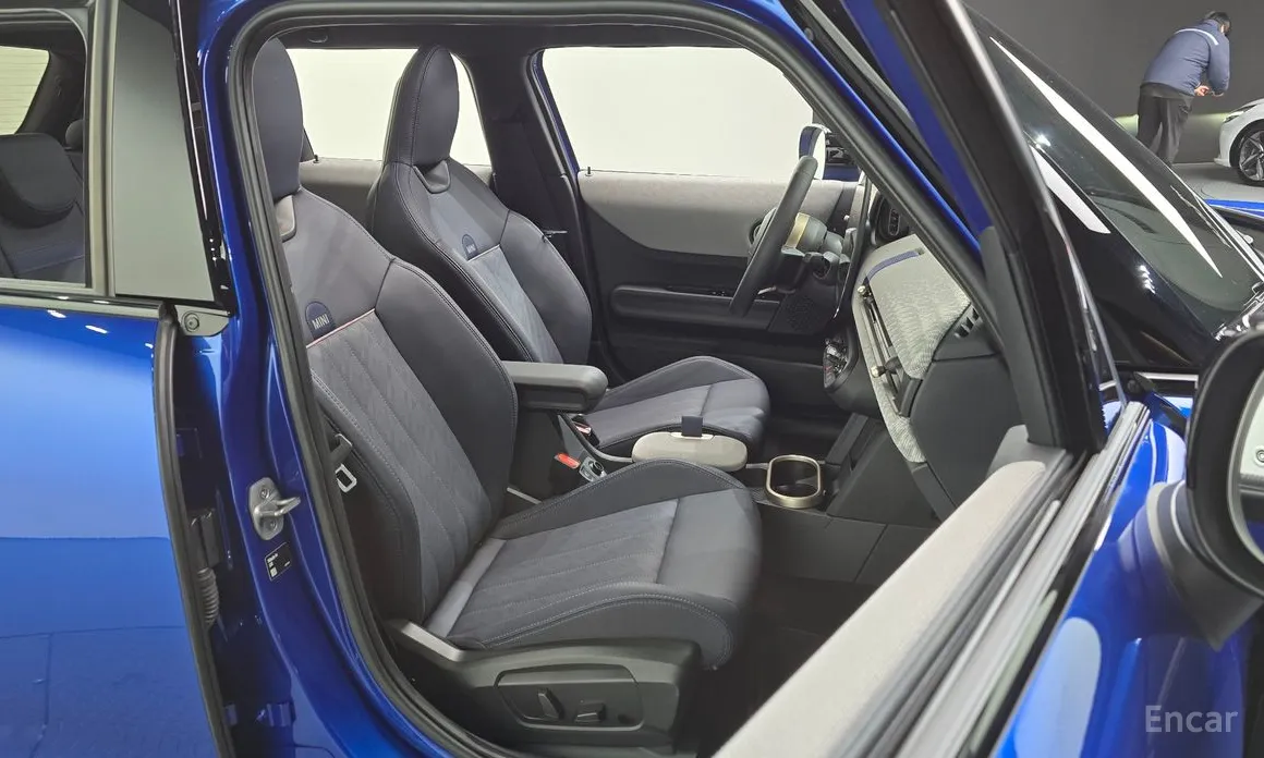 Фото 12 - Mini Cooper