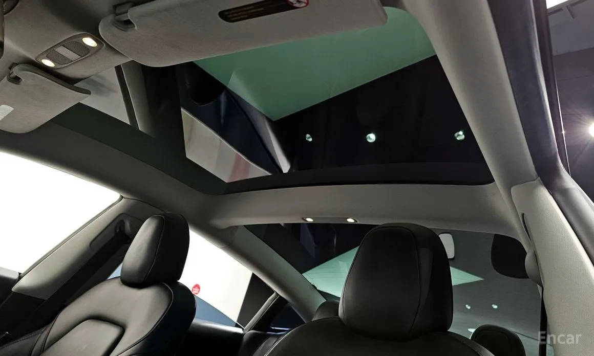 Фото 17 - Tesla Model 3