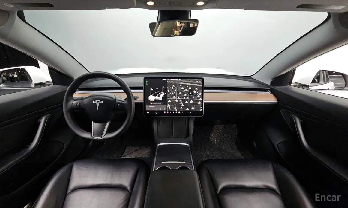 Фото 7 - Tesla Model 3