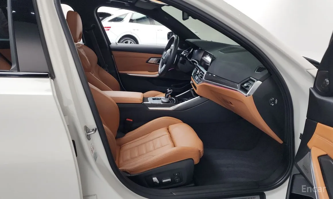 Фото 11 - BMW 3 Series