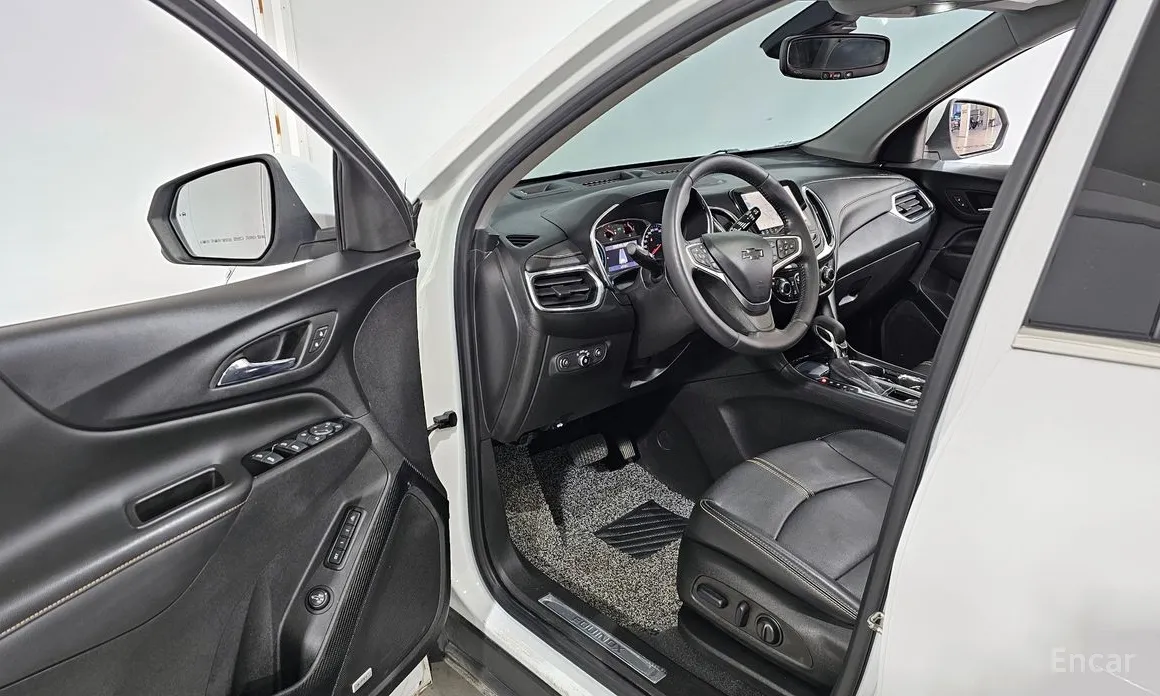 Фото 11 - Chevrolet Equinox