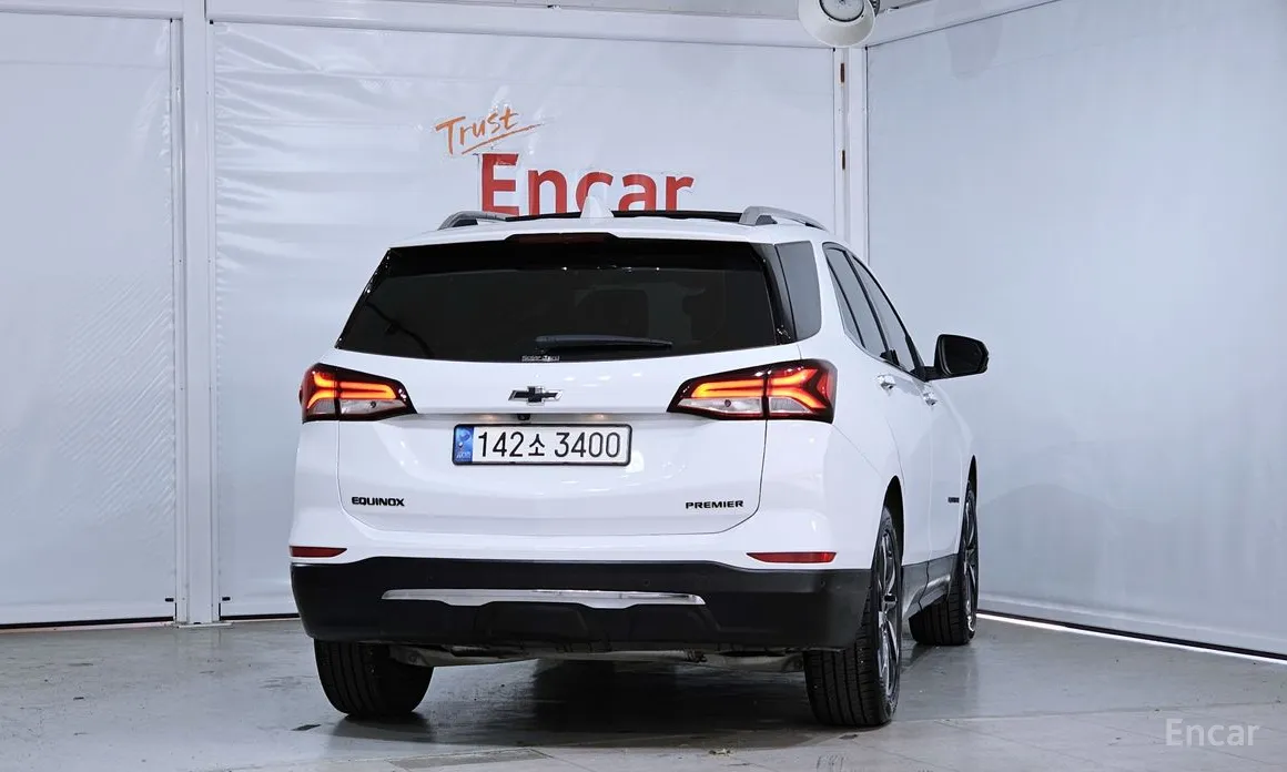 Фото 4 - Chevrolet Equinox