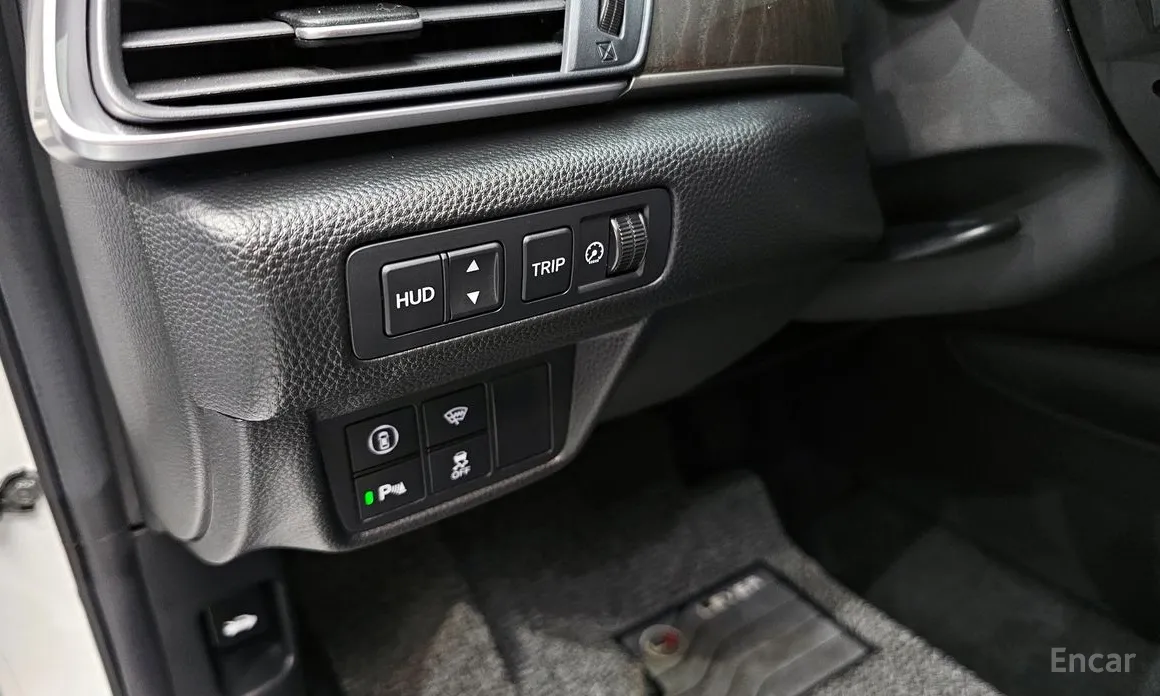 Фото 16 - Honda Accord