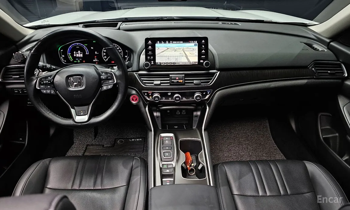 Фото 7 - Honda Accord