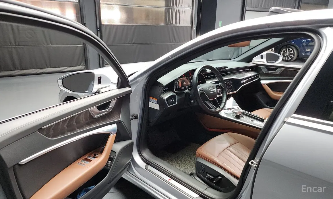 Фото 10 - Audi A6