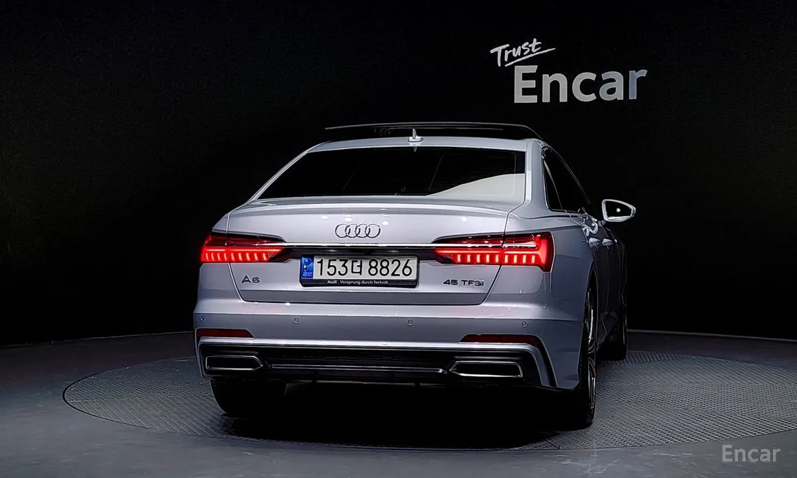 Фото 4 - Audi A6