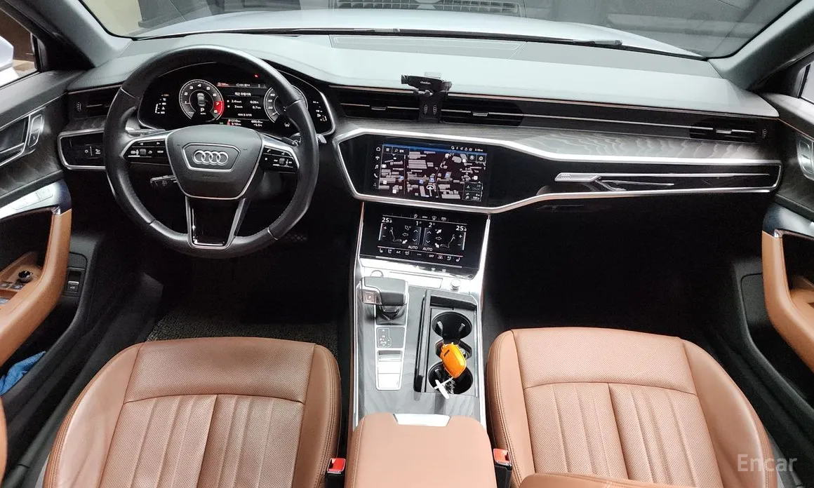 Фото 7 - Audi A6