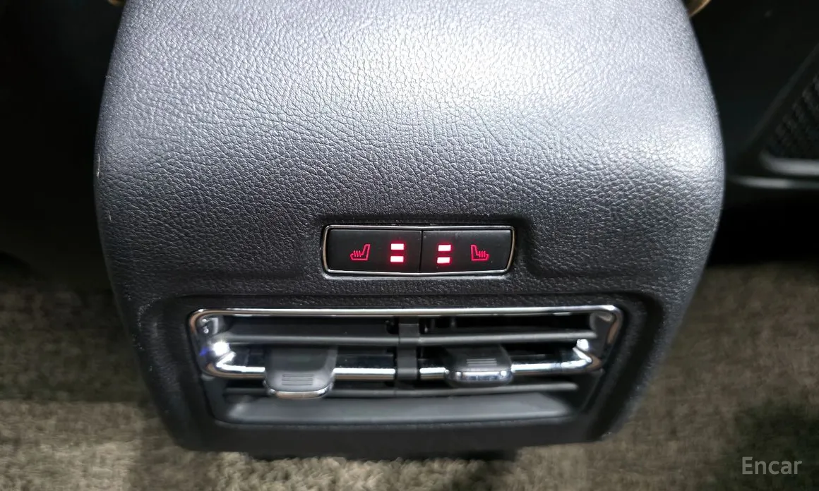 Фото 19 - Lincoln Corsair