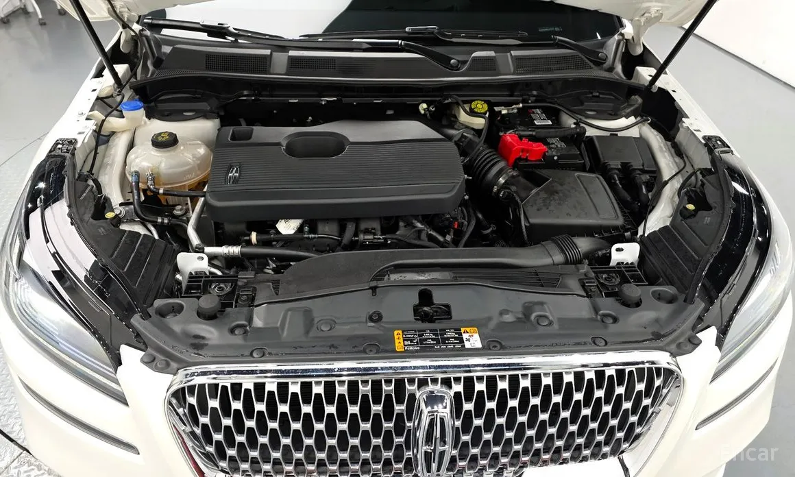 Фото 6 - Lincoln Corsair