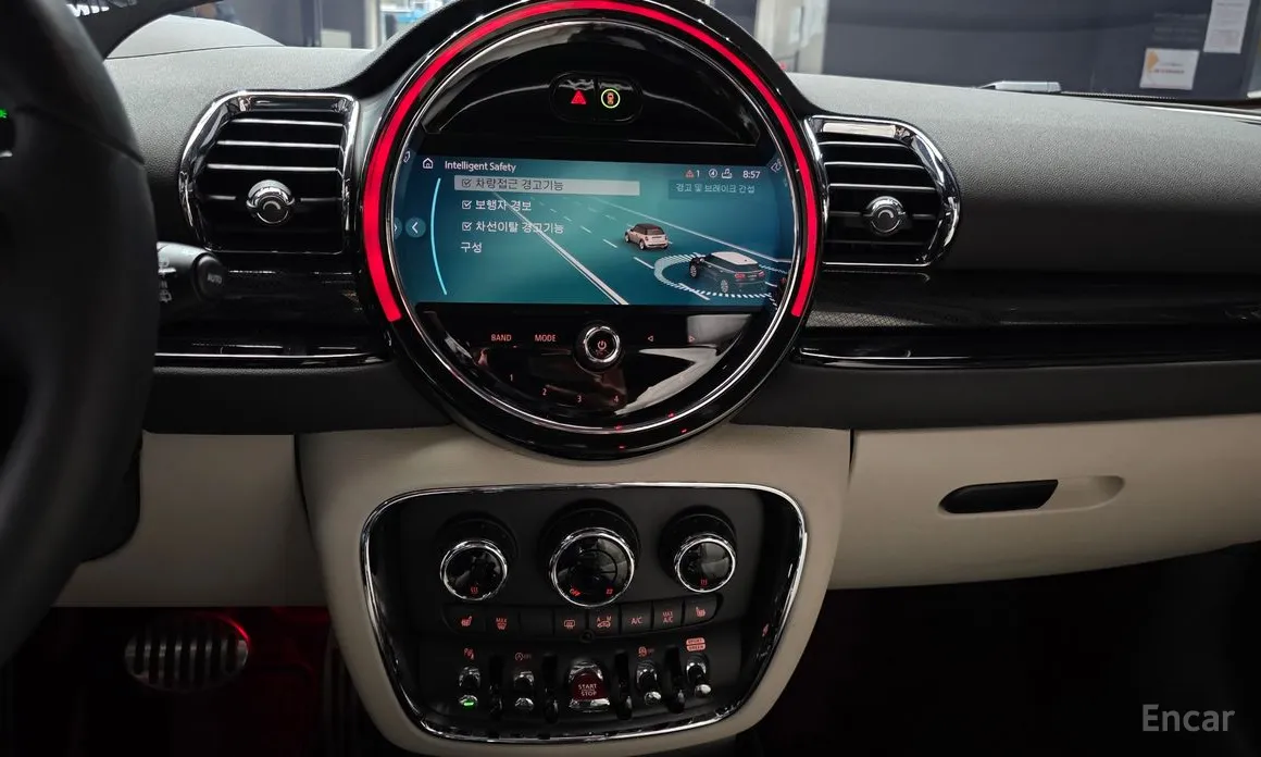 Фото 14 - Mini Clubman