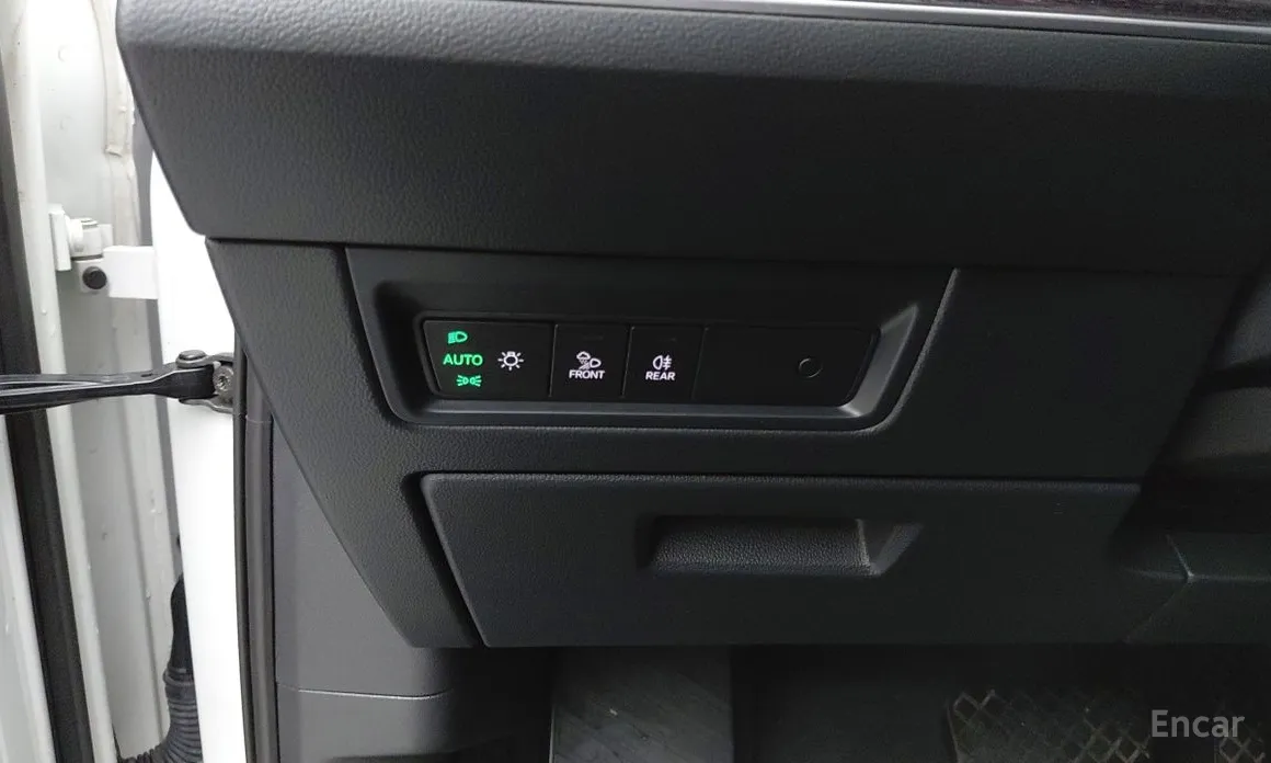 Фото 20 - Volkswagen Touareg