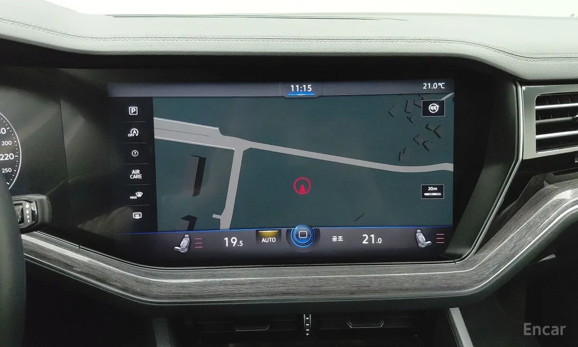 Фото 5 - Volkswagen Touareg