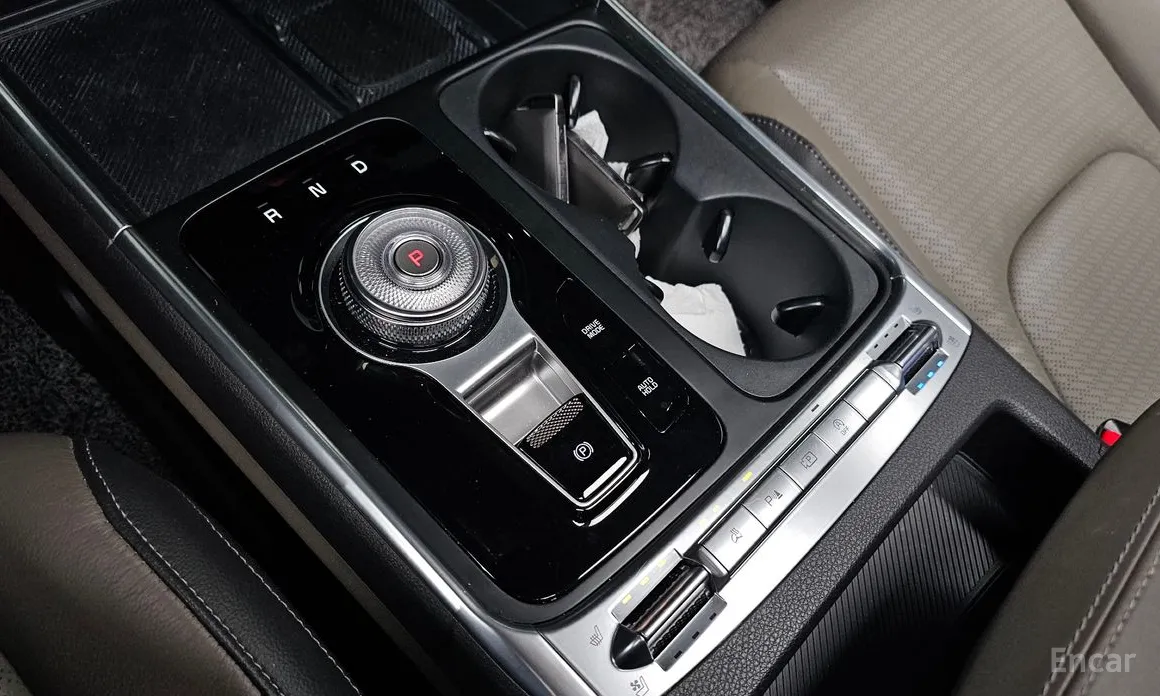 Фото 9 - Kia Carnival