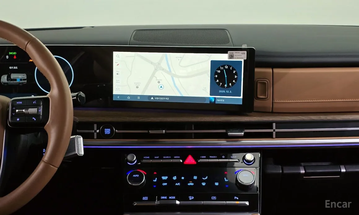 Фото 14 - Hyundai Santa Fe