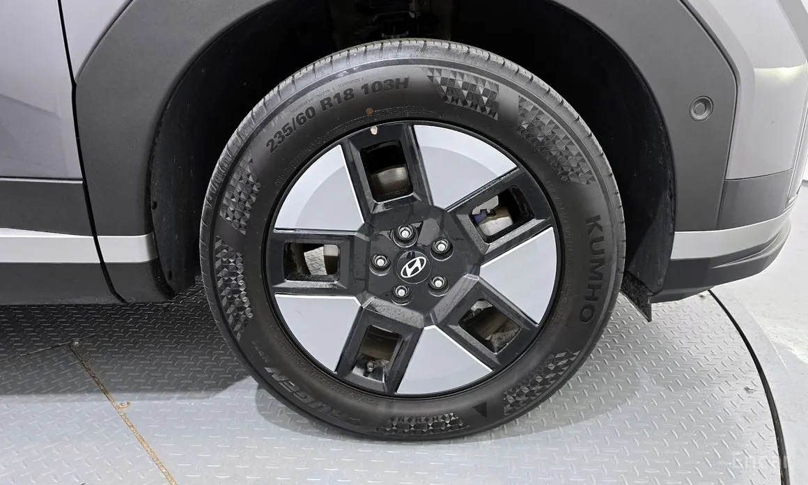 Фото 5 - Hyundai Santa Fe