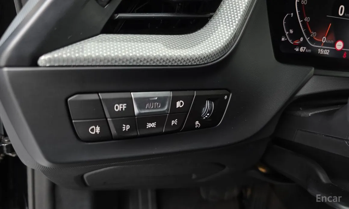 Фото 17 - BMW 2 Series