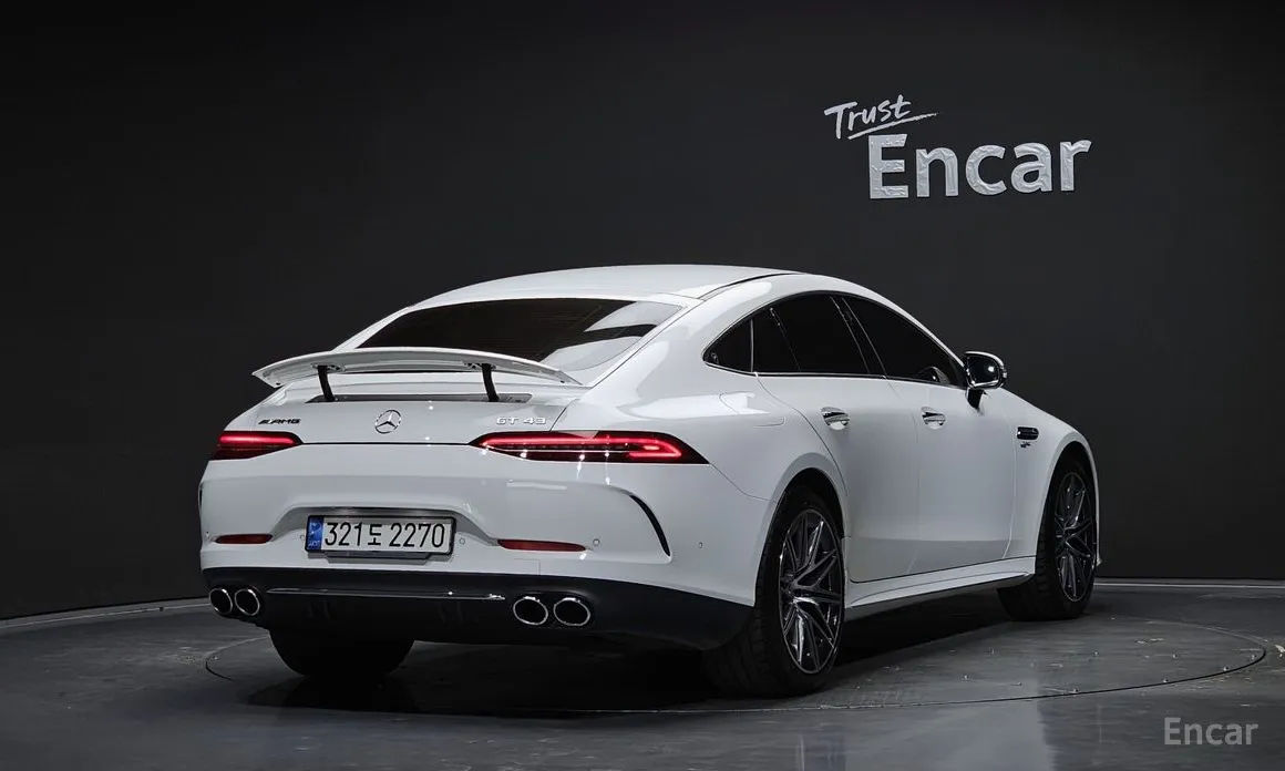 Фото 2 - Mercedes-Benz AMG GT