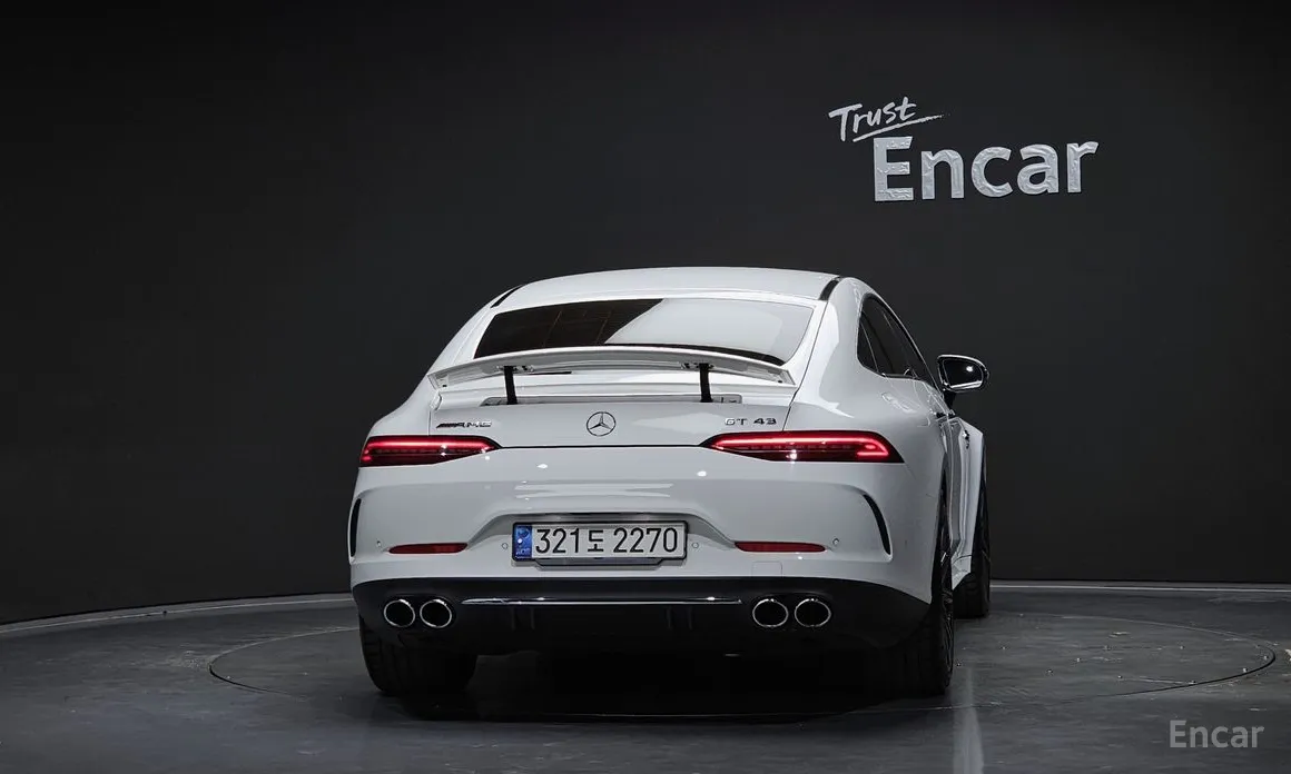 Фото 4 - Mercedes-Benz AMG GT