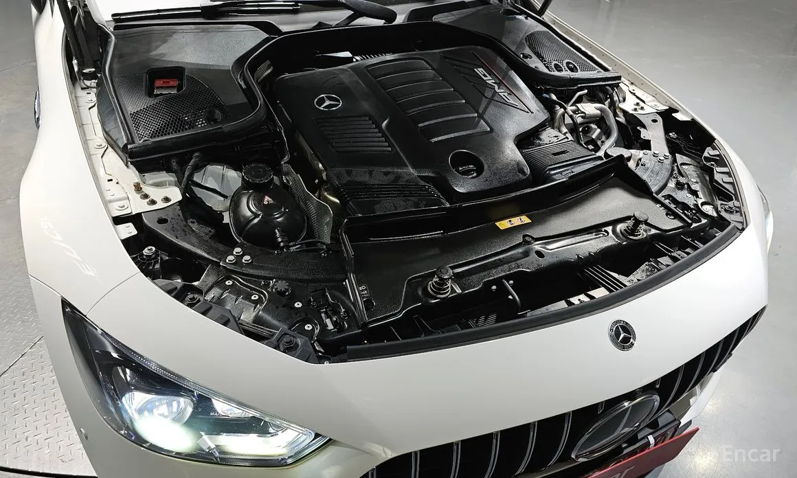 Фото 6 - Mercedes-Benz AMG GT