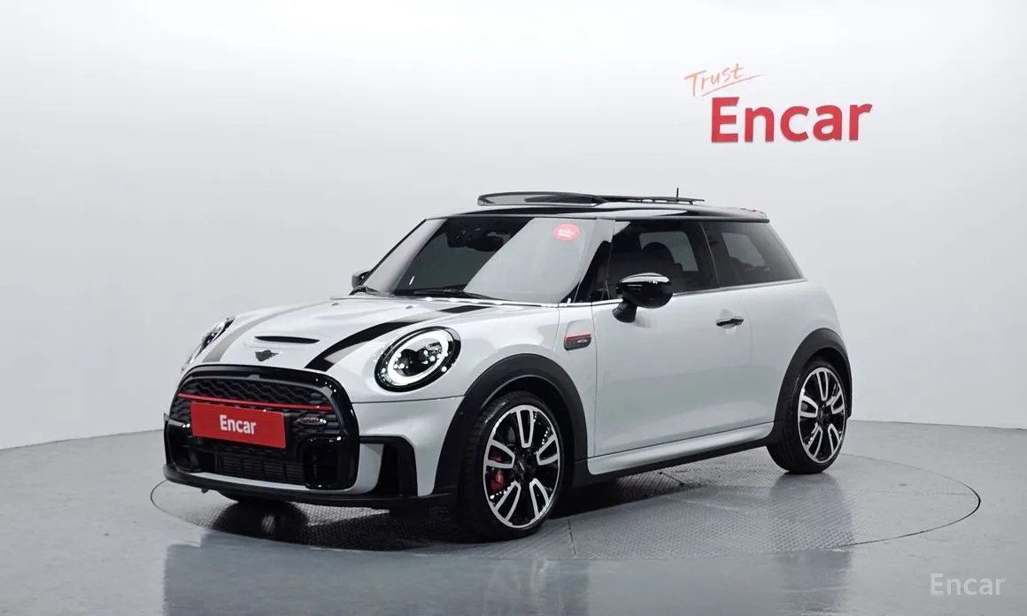 Фото 1 - Mini Cooper