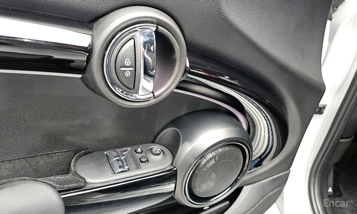 Фото 14 - Mini Cooper