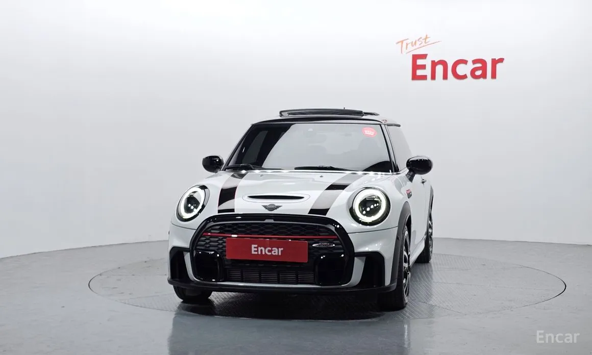 Фото 3 - Mini Cooper