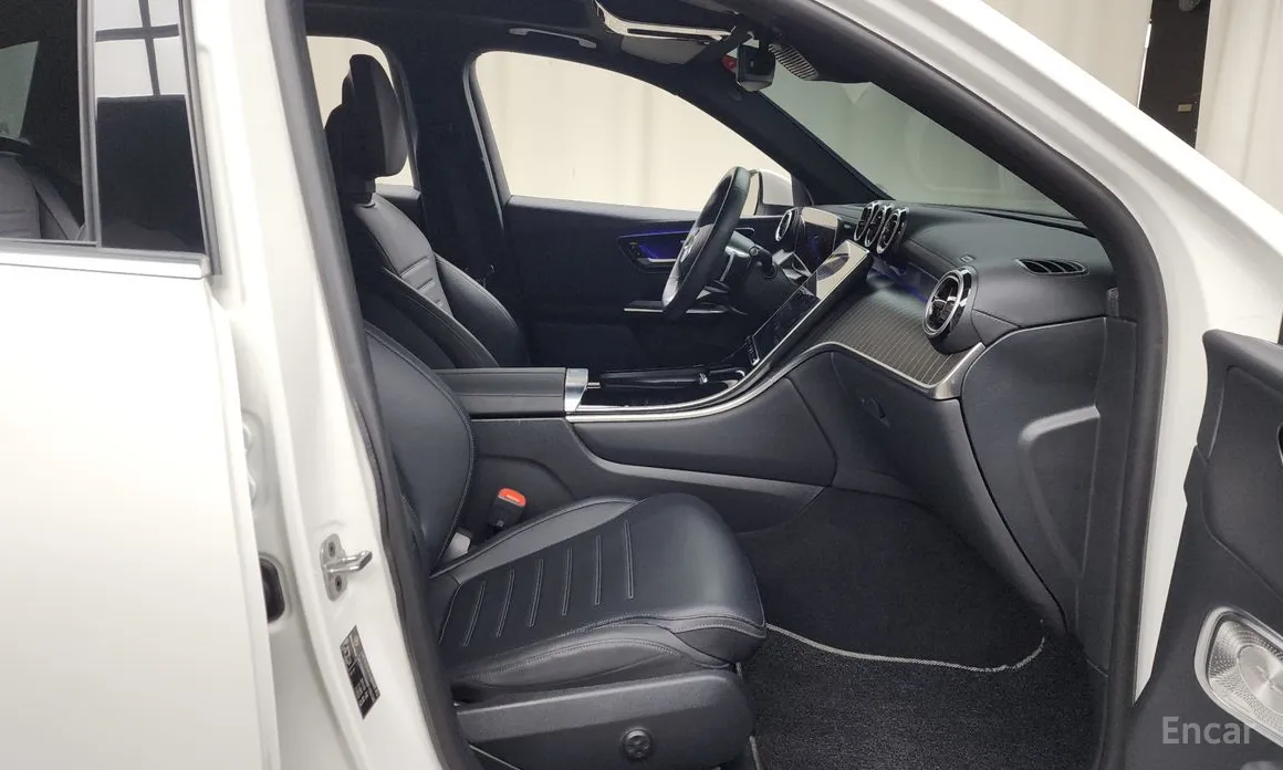 Фото 11 - Mercedes-Benz GLC-Class