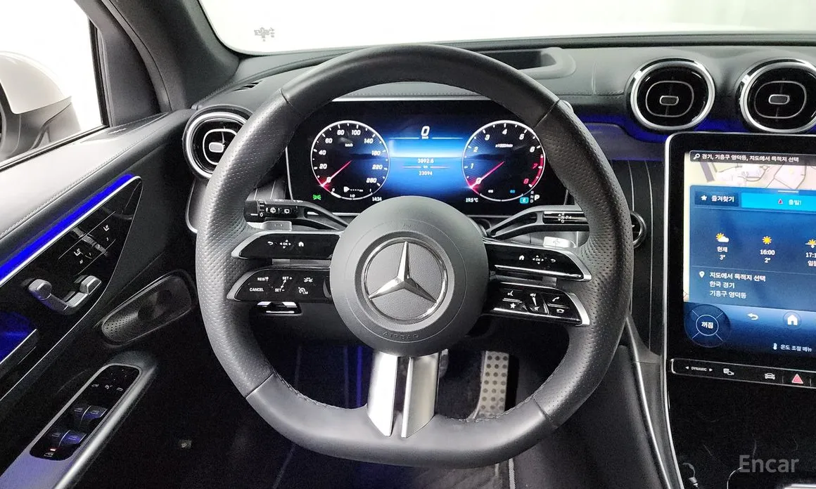 Фото 13 - Mercedes-Benz GLC-Class