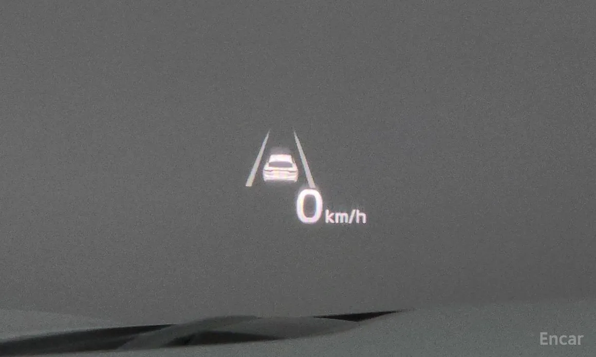 Фото 17 - Kia Stinger